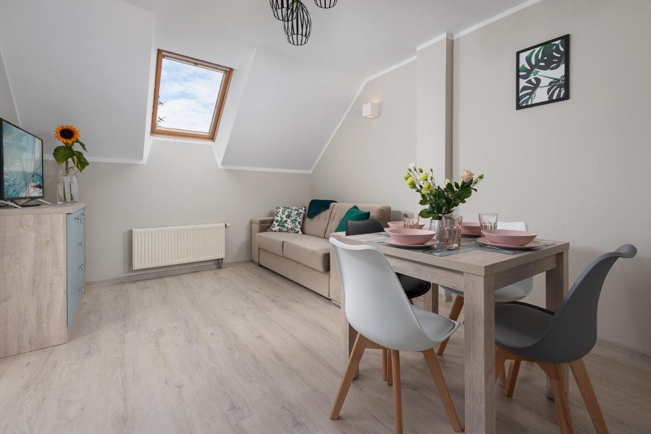 Roza Baltyku - Apartamenty I Pokoje A Дембкі Екстер'єр фото