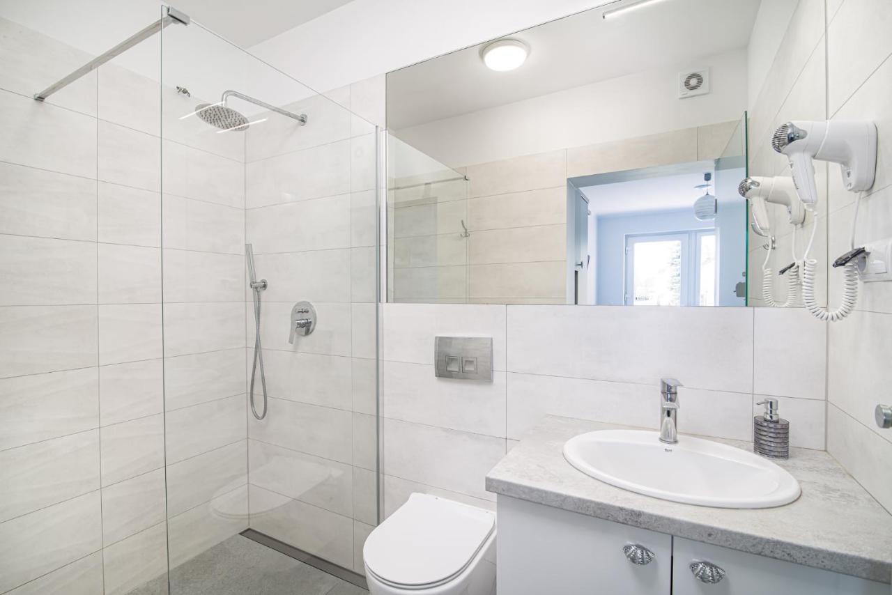 Roza Baltyku - Apartamenty I Pokoje A Дембкі Екстер'єр фото